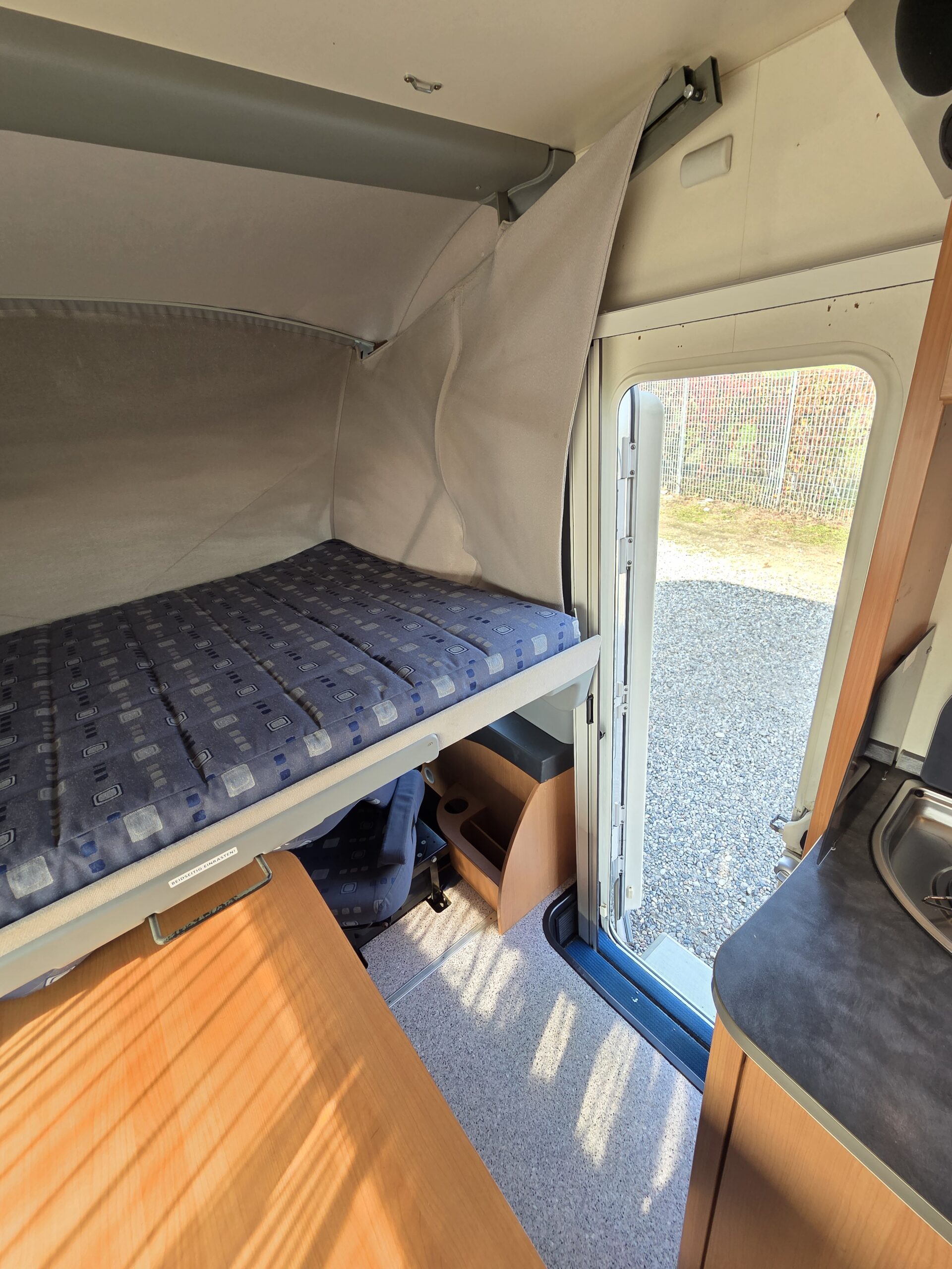 Knaus Sunliner Con Garage Enorme Doppio Pavimento